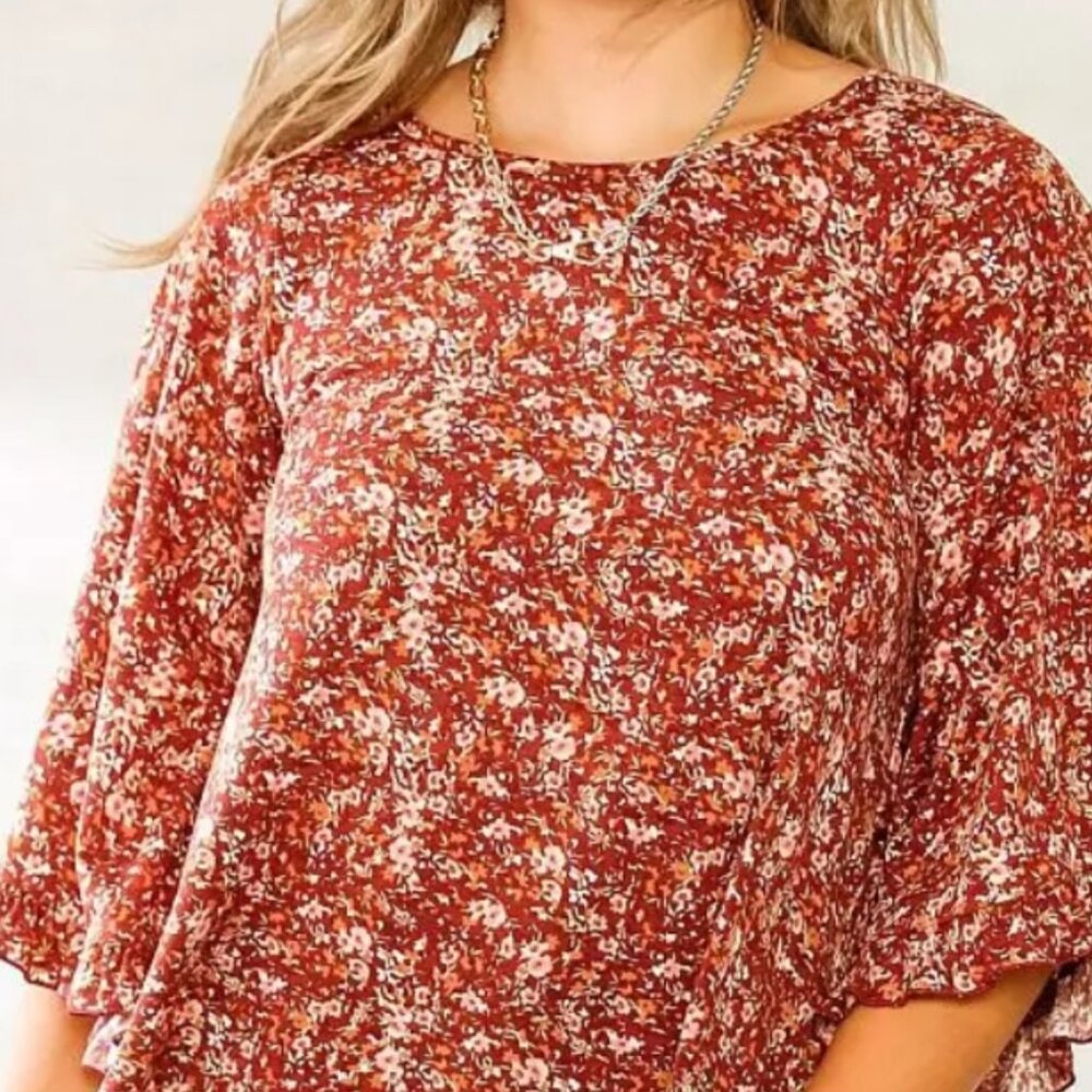 Willow and root floral top